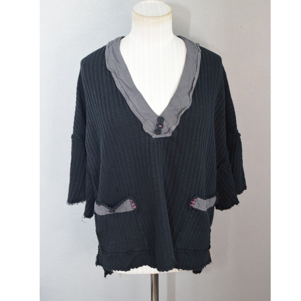 Free People Intimately Top M Black Waffle Thermal V-Neck Oversized Happy Mix